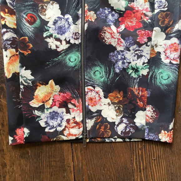 Felicity & Coco Womens‎ M Floral Peacock Bodycon Wiggle Dress Zip Back Stretch - Picture 6 of 9